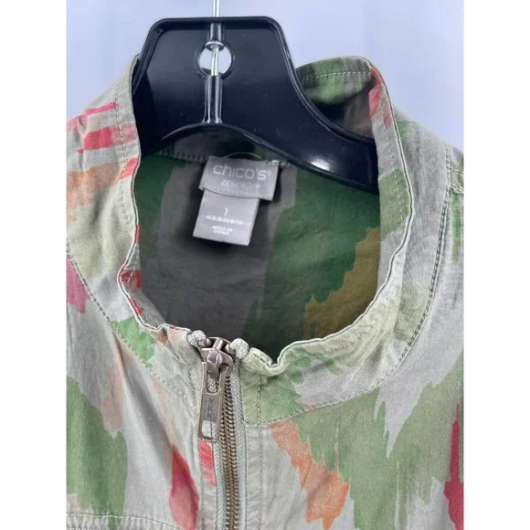 Chico's Jacket Zenergy Olive Green Zip Up Lightweight Medium Size 1 Splatter - Picture 2 of 11
